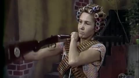 (1975) Chaves - Guerra é Guerra