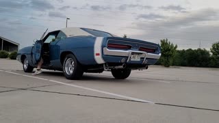 1969 Dodge Charger 440 Efi Startup and Walkaround
