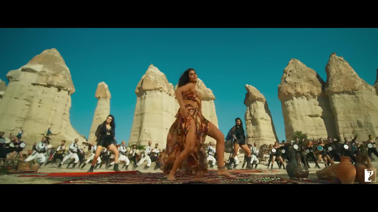 Leke Prabhu Ka Naam Song _ Tiger 3, Salman Khan, Katrina Kaif, Pritam, Arijit Singh, Nikhita,Amitabh