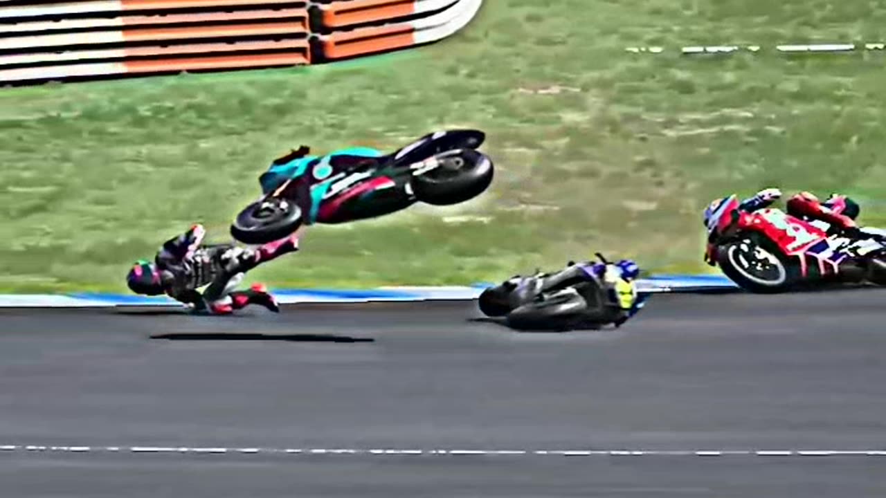 #motorbike #bikestunts