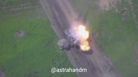 Leopard zasažen ruským dronem Lancet u Kupjansku