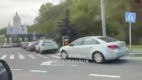 Fronty na kyjevských benzinových stanicích