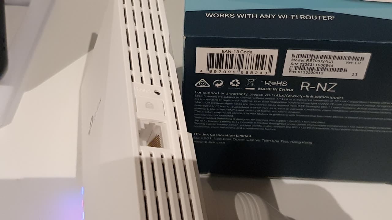 TP-Link RE700X WiFi Range Extender