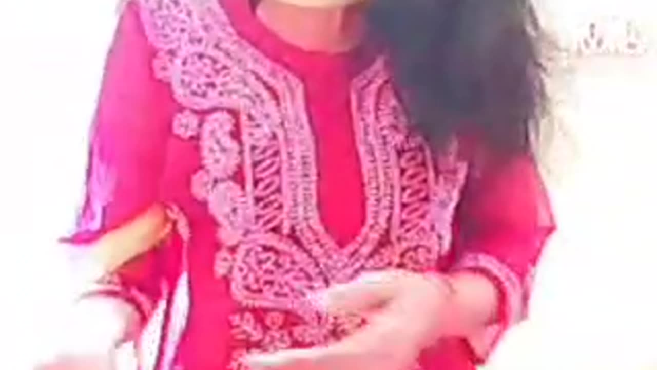 Hot dance Pakistanis shazadi 7