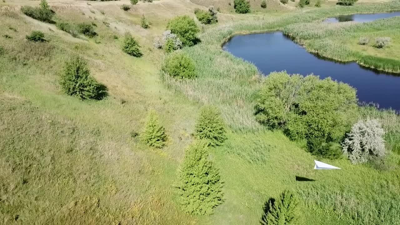 DIY Giant 122 inches Flying Paper Airplane