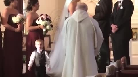 Kids add some comedy to a wedding - Ring Bearer Fails!