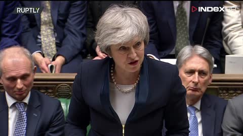 May poražena: Odbačen sporazum o Brexitu