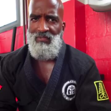 BLACK MEN MUST BECOME MASCULINE & HOLY…STAND IN THY LOT AS PRINCES OF GOD🕎Lamentations 4:2 “ GOLD”