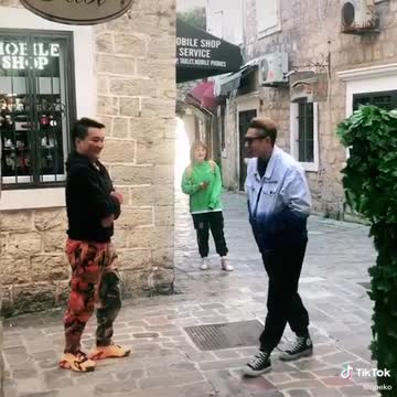 Best reaction hahaha so funny