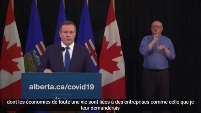 Confinement - le premier ministre de l'Alberta avoue qu'il a fait une grave erreur