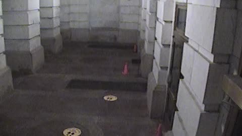 3210LHOB01MainEntranceExterior_2021-01-06_23h06min16s180ms.mp4