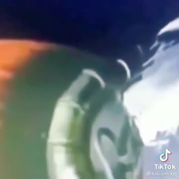 Rat Aboard Rocket 😅🐭