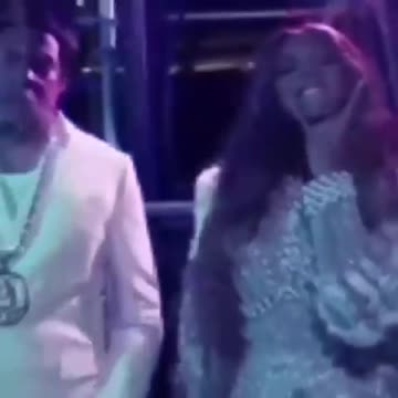 she aint even tryin to hide it...