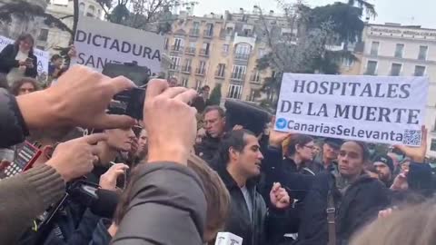 ¡¡¡NI UN PASO MÁS!!!