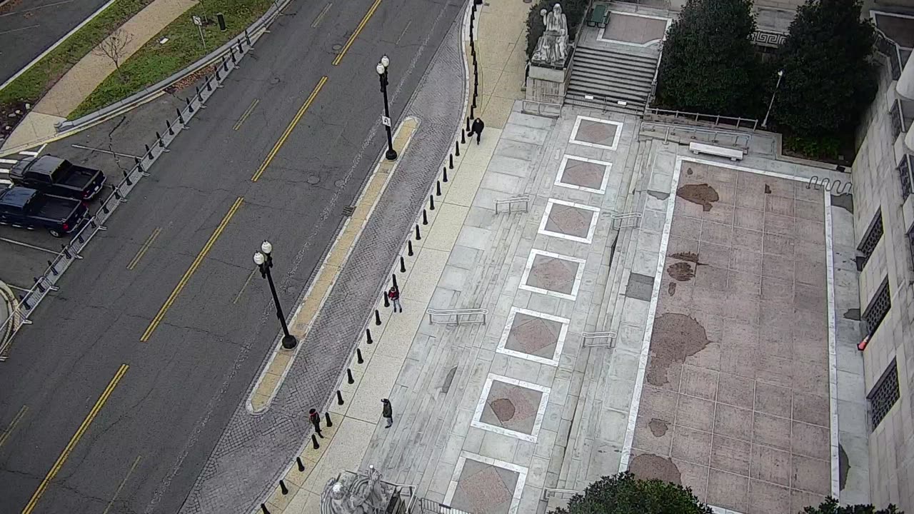 3106RHOBRFNorthRoofCenter_2021-01-06_11h26min10s227ms.mp4