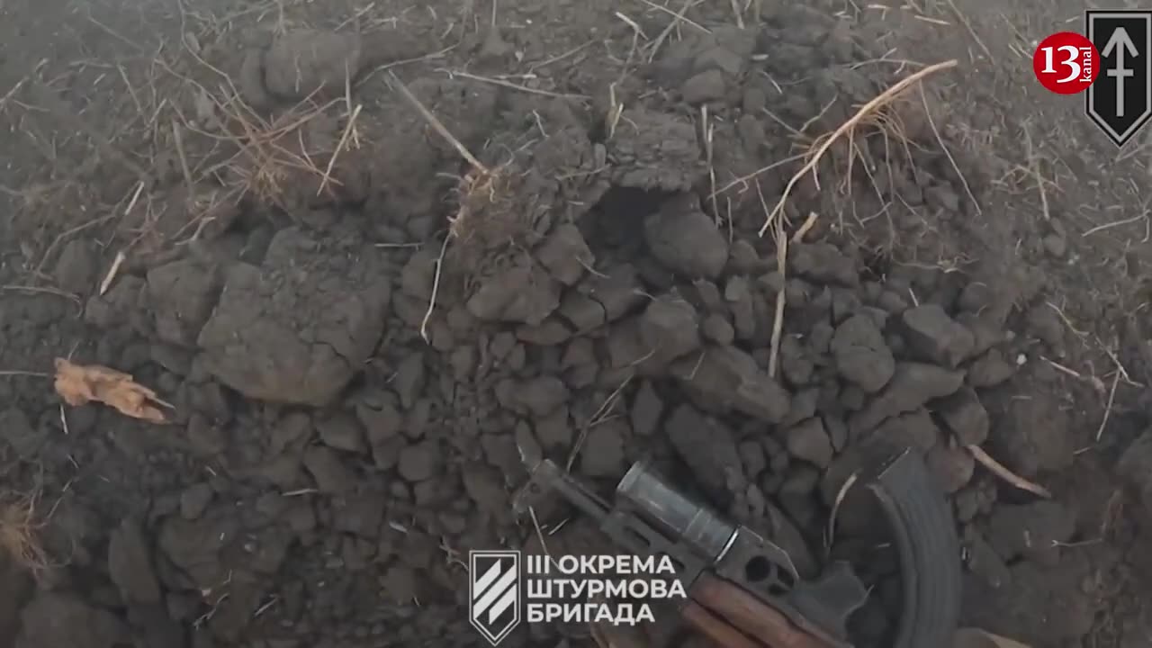 We’re retreating, we’re under fire" - Footage of Ukrainian fighters under fire on the front line