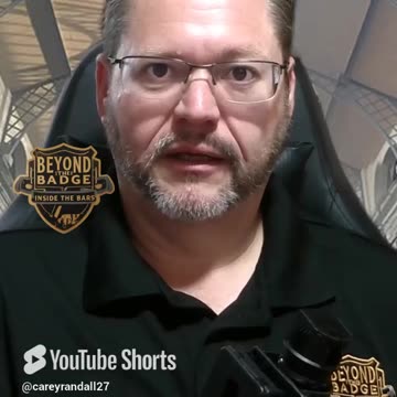 "Ultimate Tactical Pepper Spray Holster: Convenience & Durability in One!"