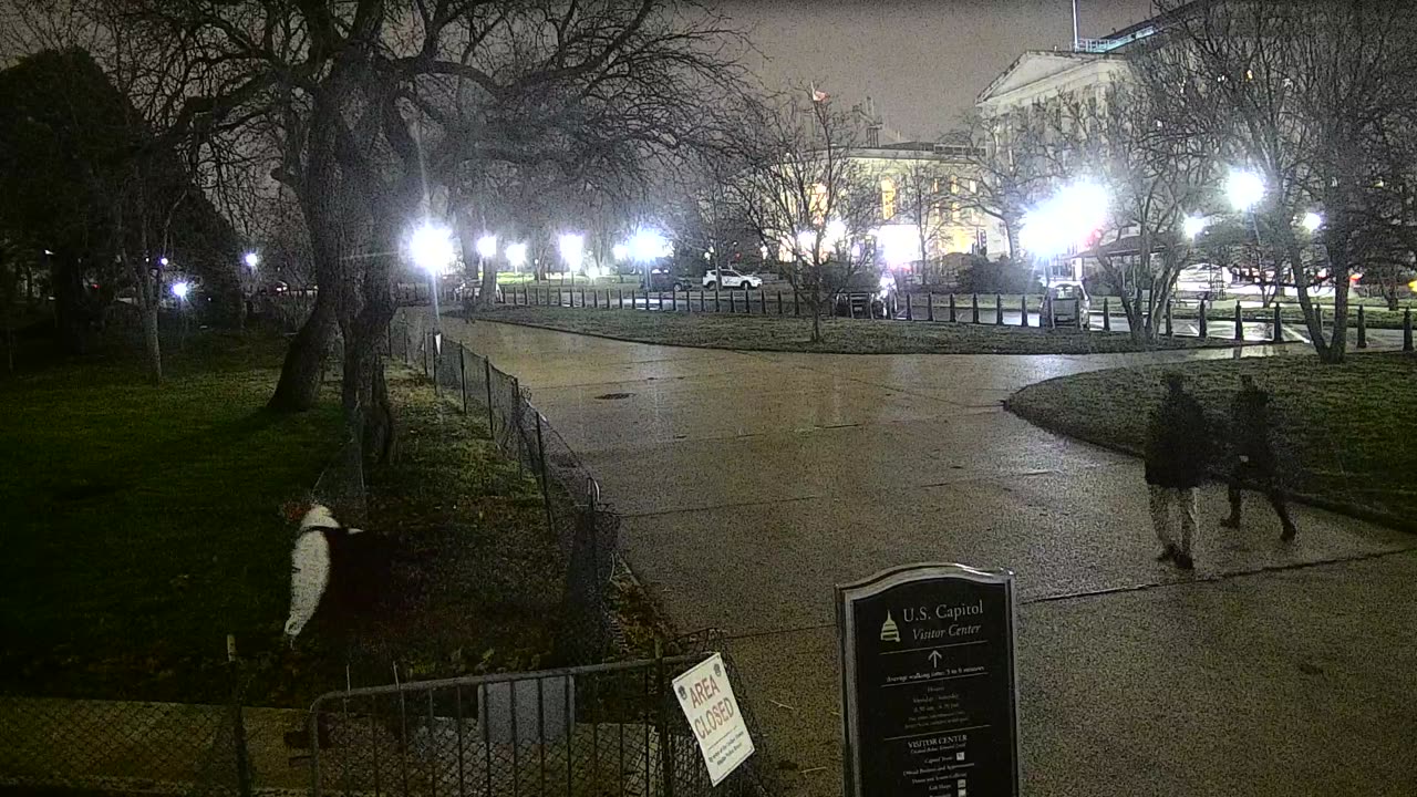0681USCG00SWDrivenearRHOBTaxiStnd_2021-01-05_17h56min22s027ms.mp4