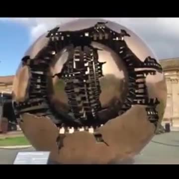 the pope's Vatican look what i see