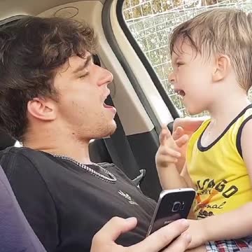 Daddy and Baby Bonding