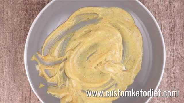 Keto Curry Spiked Tuna and Avocado Salad | Keto Diet List Of Foods | Dieta Keto | Recetas Keto