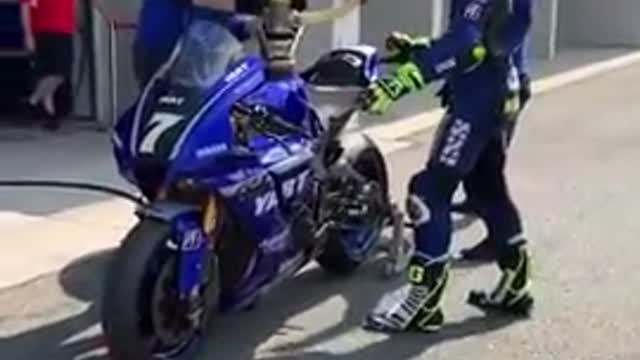 Best Yamaha R1M MotoGP Bike