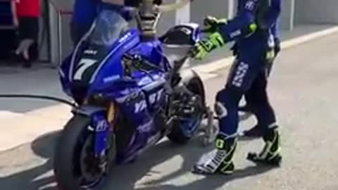 Best Yamaha R1M MotoGP Bike