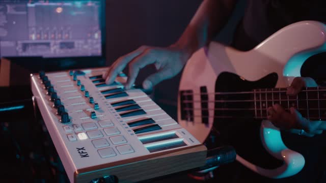 Synesthesy - Oceans (hillsong)