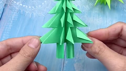 Festive Folds: Make Your Own Paper Christmas Tree