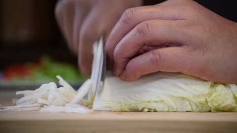 slice...cabbage...Chinese.Yammiii