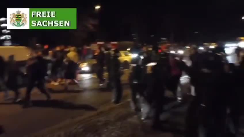 Protests against corona totalitarianism are taking place in hundreds of cities in Germany tonight.