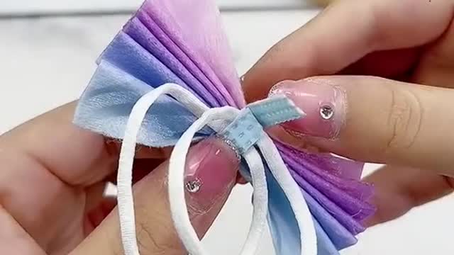 Face masks make a comeback, yet another pretty headgear, life hacks