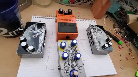 Maiden Moon- Guitar Pedal Signal Splitter