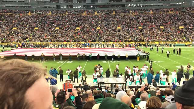 2018.11.11 Dolphins Packers Pre Game at Lambeau Field