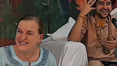 SEE The Foreign Girl What say In India😱