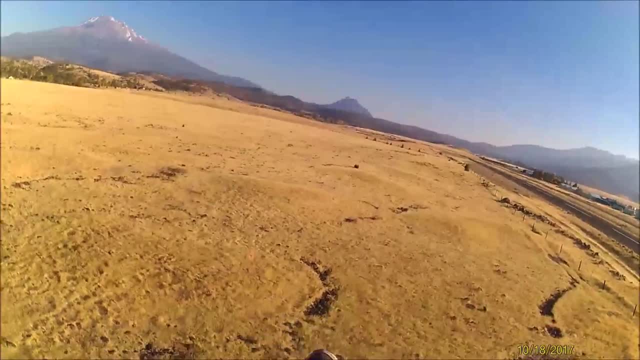 High wind gusts cause dangerous paramotor crash