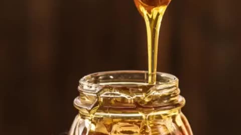 2 Benefits of Honey