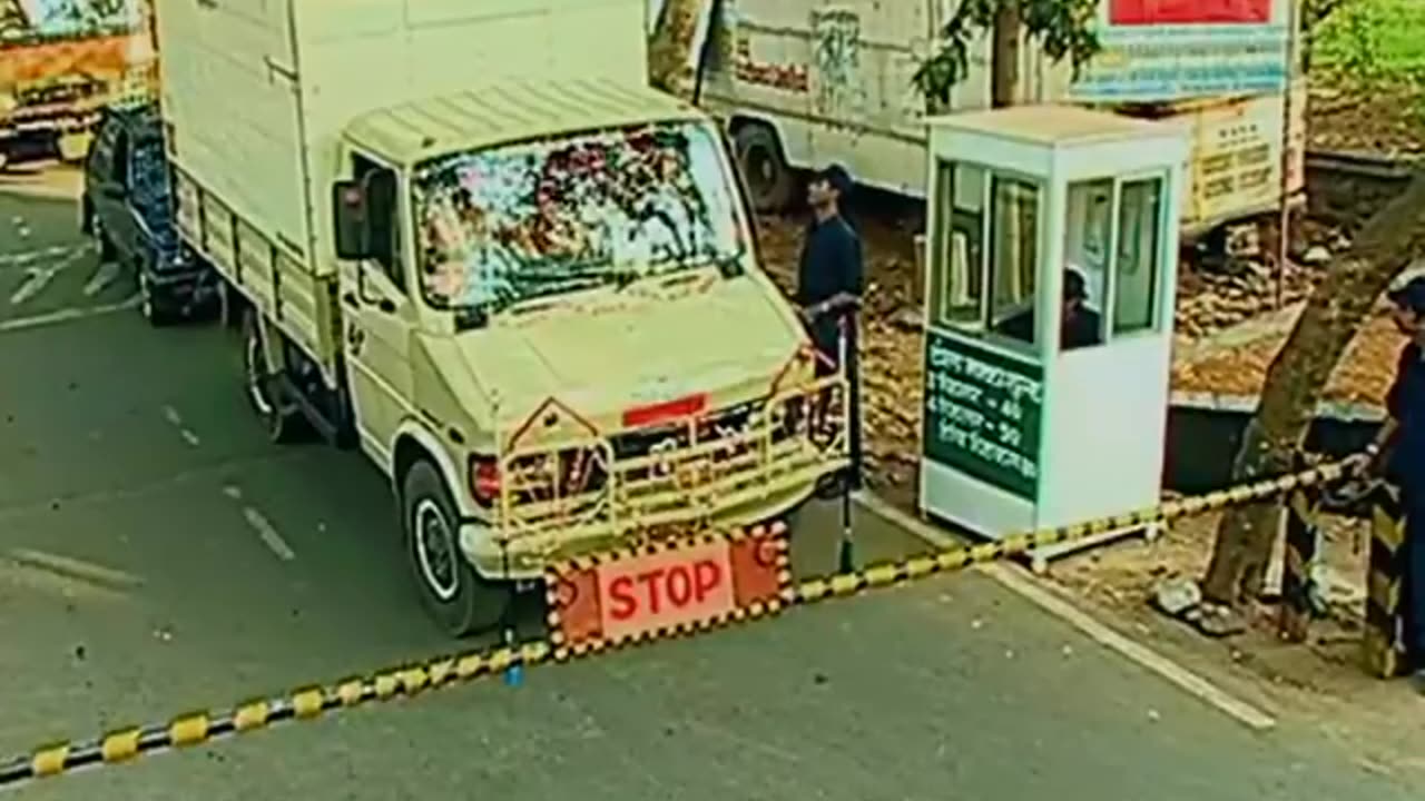 Tmkoc Popatlal comes back from Bhopal