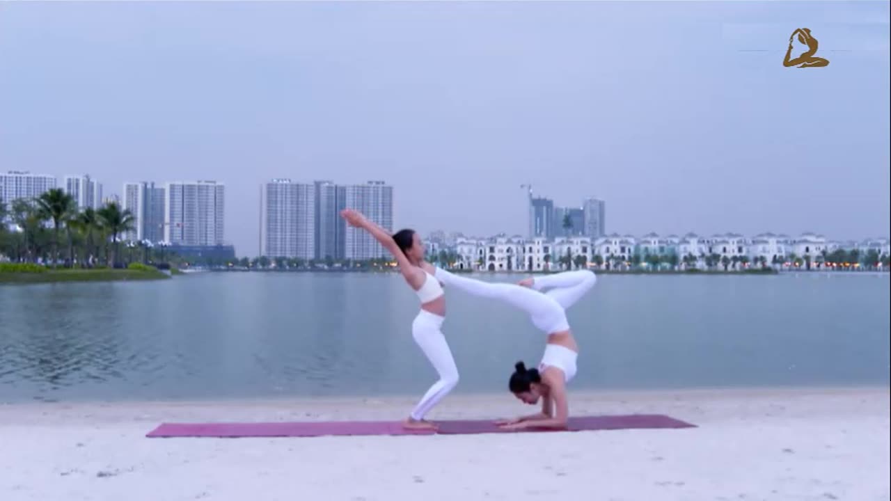 Yoga and style: Gắn kết gia đình