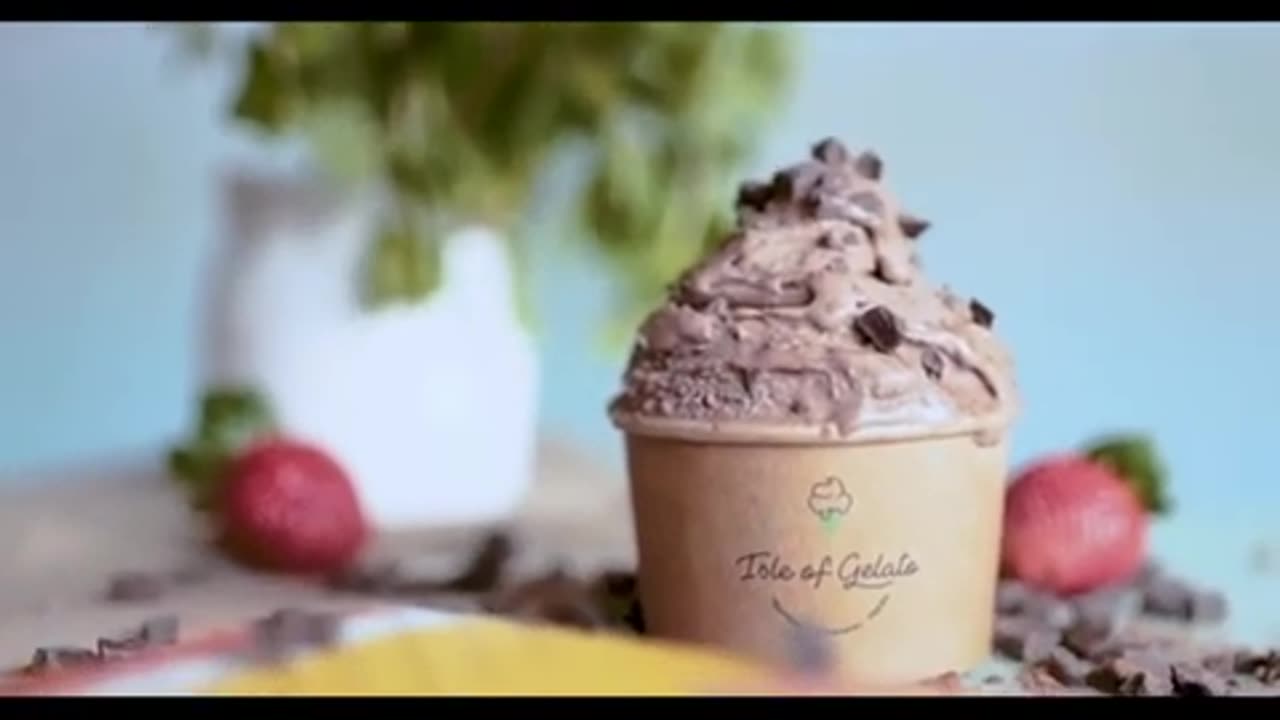 What happens when you eat this chocolate ? (scary story)