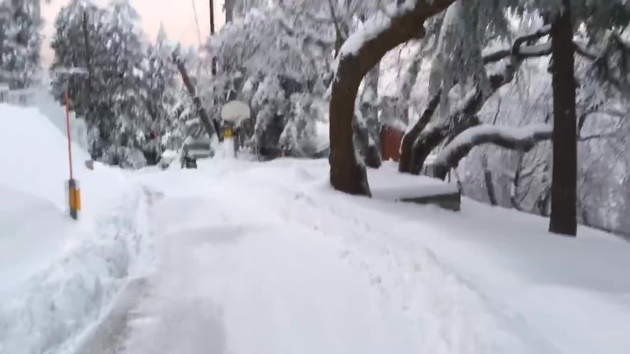 Running Springs, CA snow fall