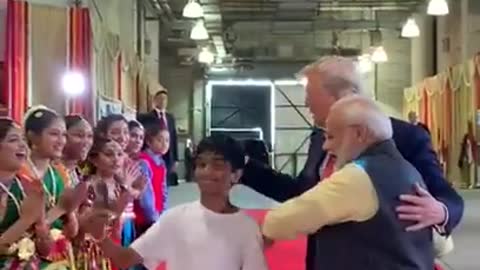 Modi & President Trump interacted with a group of youngsters at during #HowdyModi event