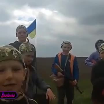 Ucraina: I bambini soldato dell'impunito Zelensky.