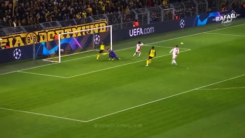 Best Goalkeeper Saves 2020 - HD