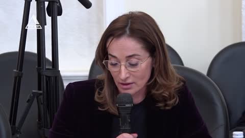 На совещании у Аслана Бжания обсудили проблемы энергетики