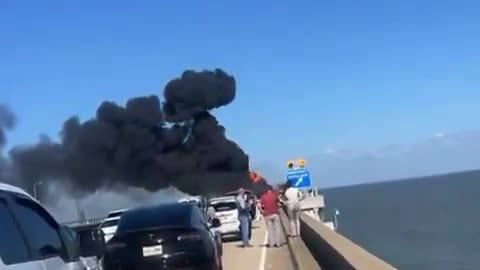 Serious incident occurring on Lake Pontchartrain Causeway bridge