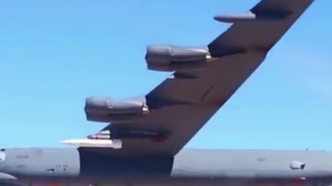 Hypersonic Testing By B-52 Launching A Missile That Tops Out Around 3000 Miles Per Hour