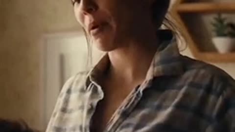 ELIZABETH OLSEN & A SHIRT | Take Deep Breathe