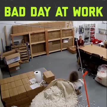 Workers Have Their Bad Day At Work
