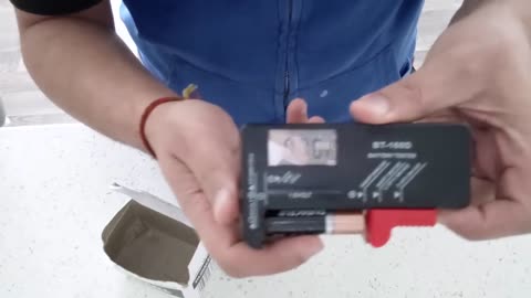 Battery Tester BT-168D Review (Update_ Stopped working after 5 months)